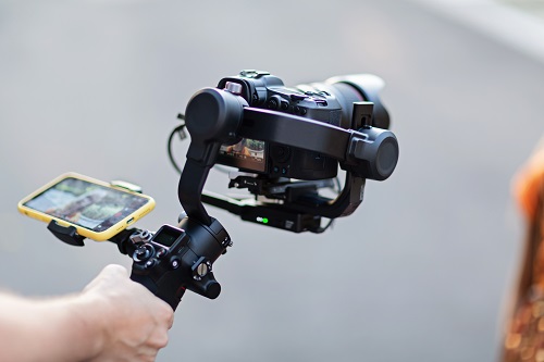 Filmagem profissional de imóveis com estabilizador